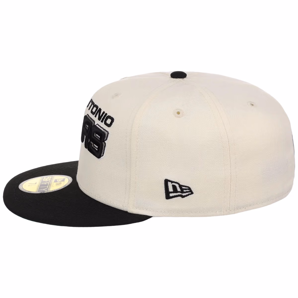 San Antonio Spurs NBA Chrome OTC New Era 59FIFTY (Chrome/Black) detail view