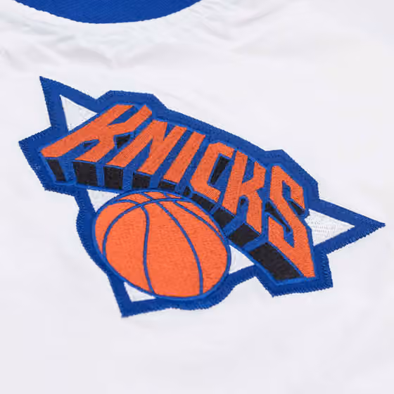 New York Knicks 1993-94 Authentic Warm Up NBA Jacket White view 3