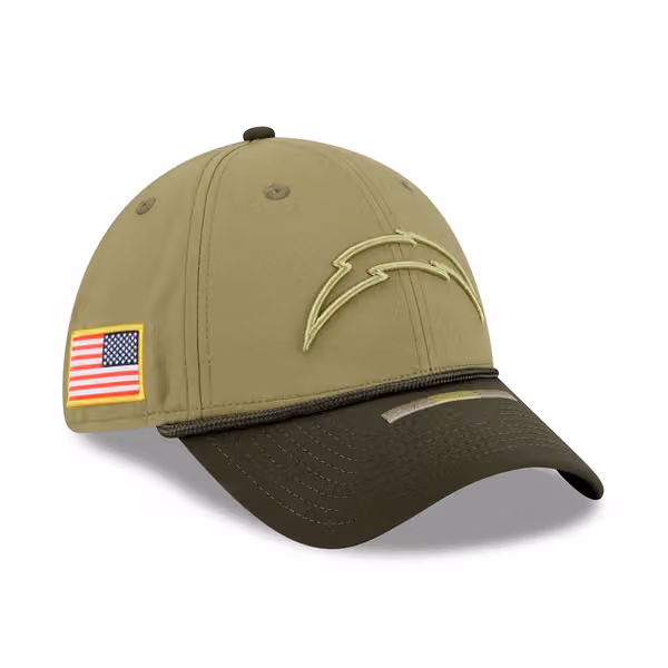 Los Angeles Chargers 2025 NFL Salute to Service 39THIRTY Flex Cap Olive product photo