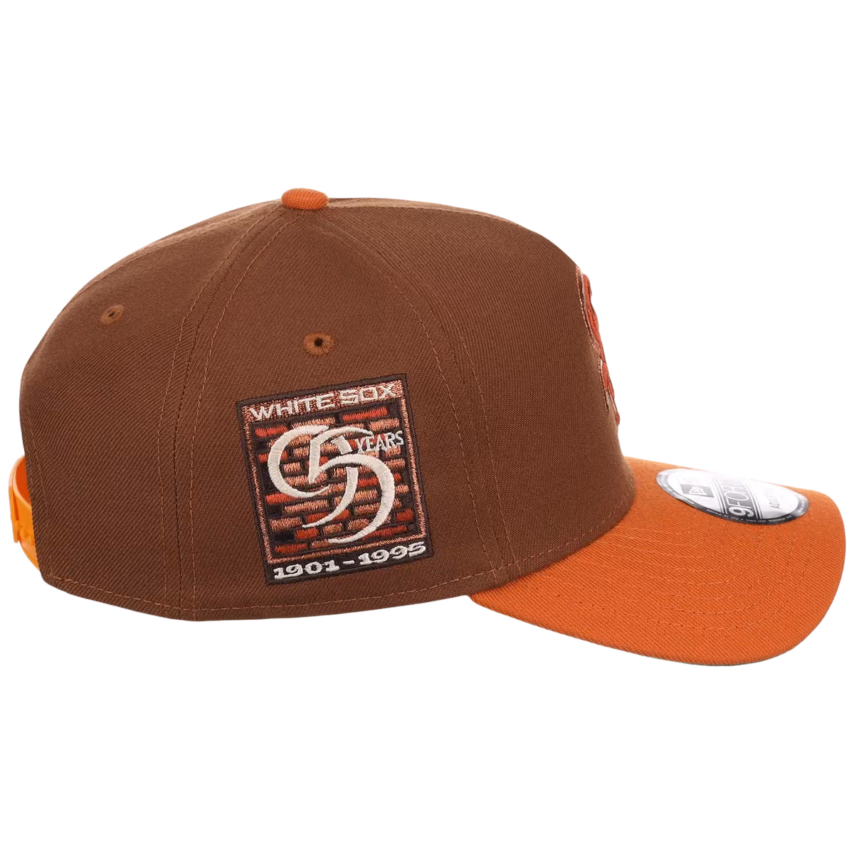 Chicago White Sox MLB Copper Harvest New Era 9FORTY A-Frame detail view