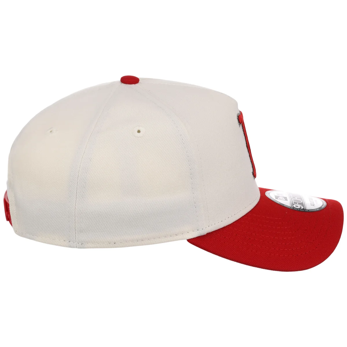 Boston Red Sox MLB Chrome x Red FASHION CORE New Era 9FORTY A-Frame detail view