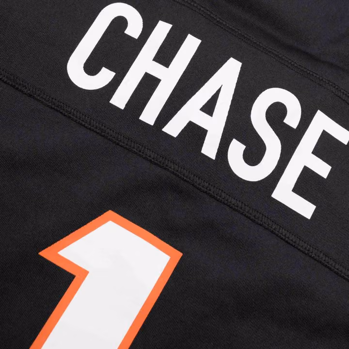 Ja'Marr Chase #1 Cincinnati Bengals Nike Game NFL Jersey Black (WOMEN'S) view 4