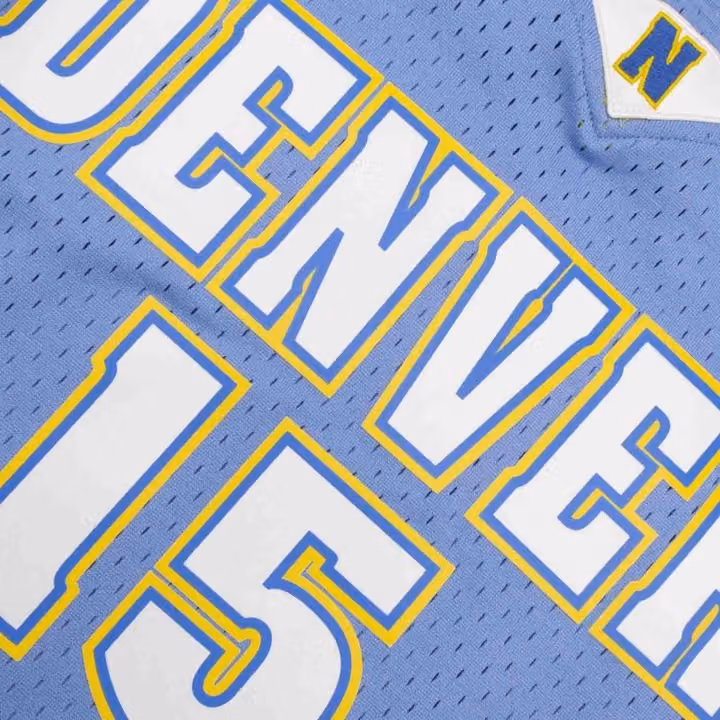 Carmelo Anthony #15 Denver Nuggets 2003-04 Mitchell & Ness Swingman NBA Jersey Blue view 5
