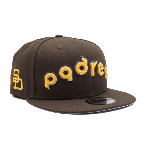 San Diego Padres Wordmark Cooperstown New Era 9FIFTY Snapback MLB Cap product photo