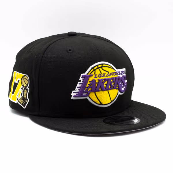 Los Angeles Lakers 17x NBA Champions New Era 9FIFTY Snapback NBA Cap Black product photo