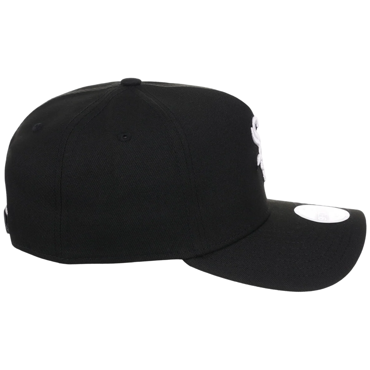 Chicago White Sox Women's New Era 9FORTY Black A-Frame detail view