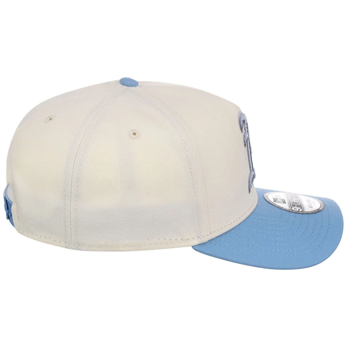 Oakland Athletics MLB Chrome x Sky FASHION CORE New Era 9FORTY A-Frame detail view