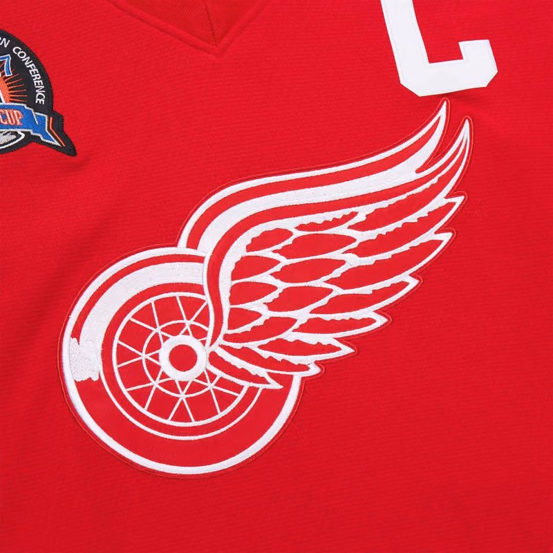 Steve Yzerman #19 Detroit Red Wings 1996-97 Premium Power Play NHL Jersey Red view 4