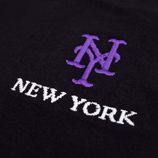 New York Mets 8-Bit Hero Foundation MLB T-Shirt Black view 3