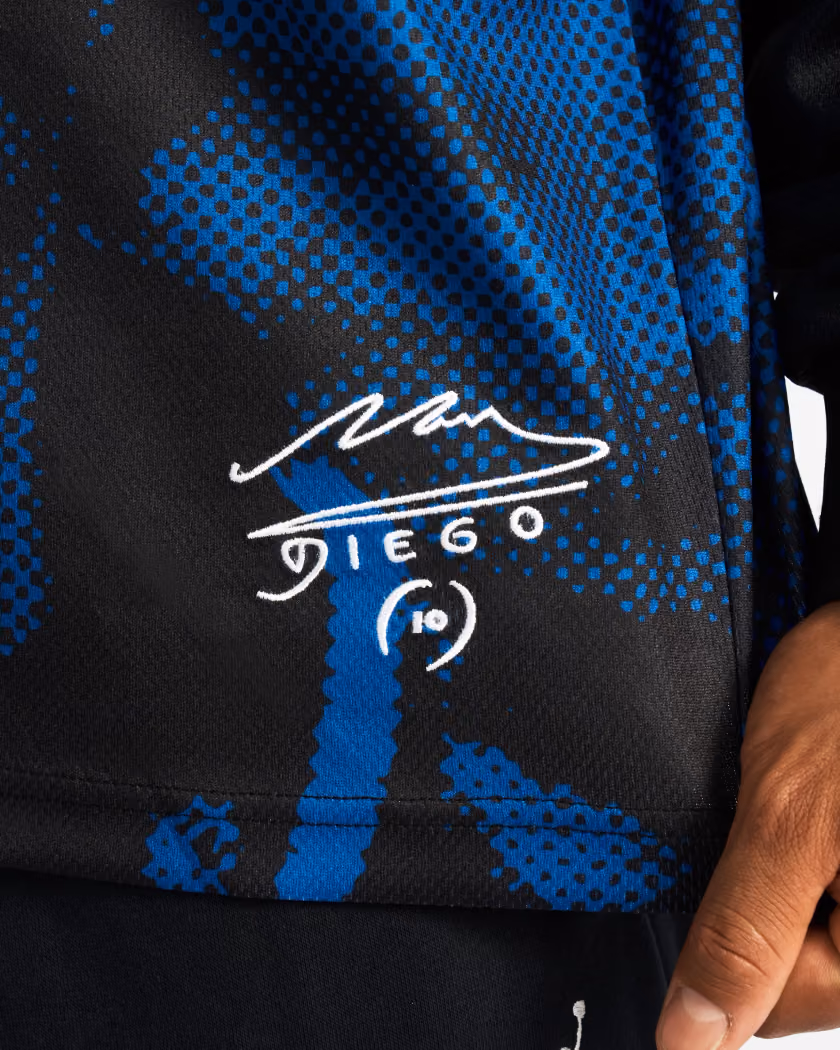 Jersevo Custom Personalized Maradona® "The Scream" Longsleeve Polo detail view 4