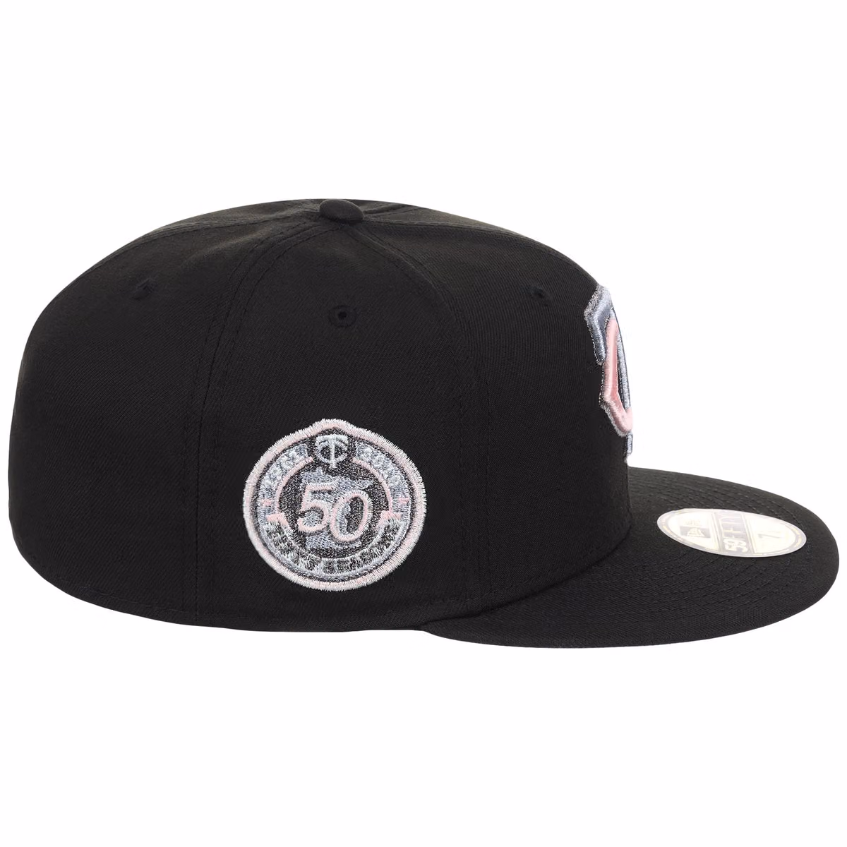 Minnesota Twins MLB Pewter Skies New Era 59FIFTY detail view