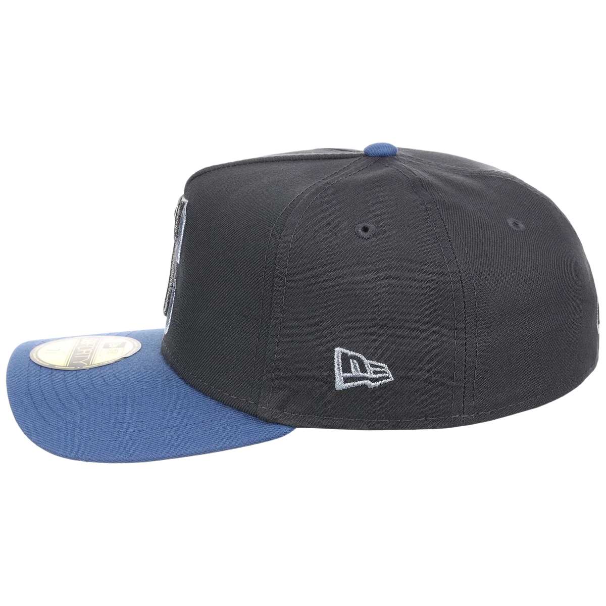 Seattle Mariners MLB Indigo Steel New Era 59FORTY detail view