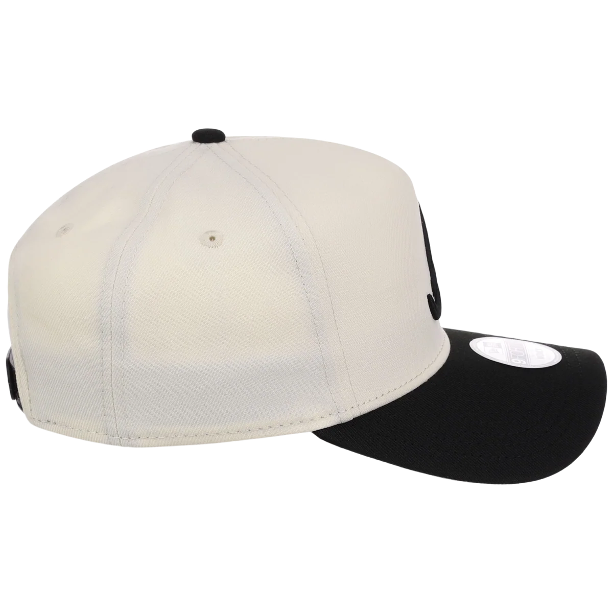 Atlanta Braves Women's New Era 9FORTY Chrome x Black A-Frame detail view