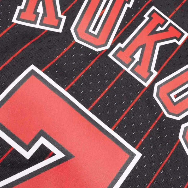 Toni Kukoc #7 Chicago Bulls 1995-96 Mitchell & Ness Swingman NBA Jersey Pinstripe view 5