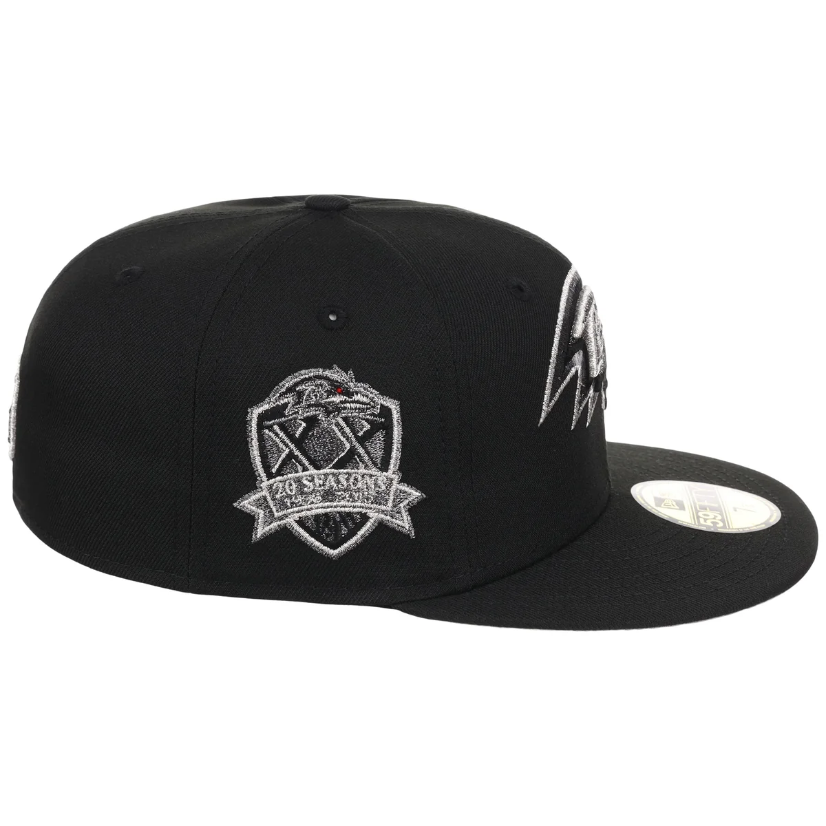 Baltimore Ravens NFL Liquid Titanium New Era 59FIFTY detail view