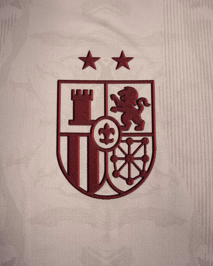 Jersevo Custom Personalized Spain 2026 Champions Jersey - White crest detail