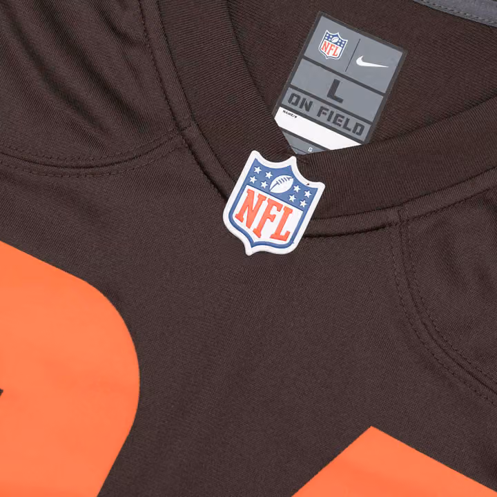 Nick Chubb #24 Cleveland Browns Nike Game NFL Jersey Alternate Brown view 5