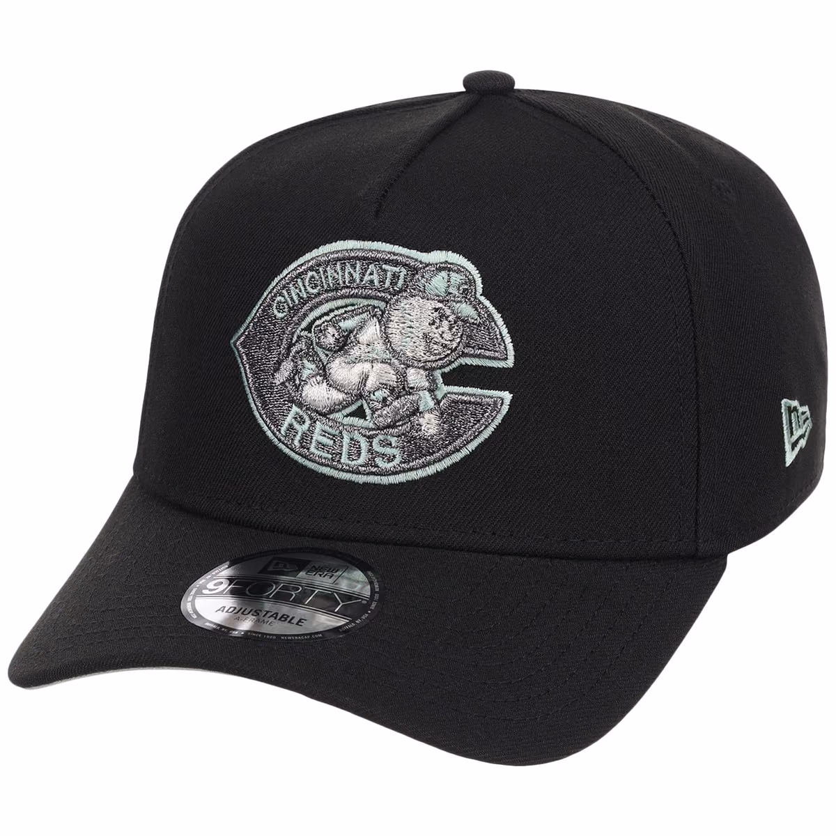 Cincinnati Reds MLB Alpine Snow New Era 9FORTY A-Frame detail view