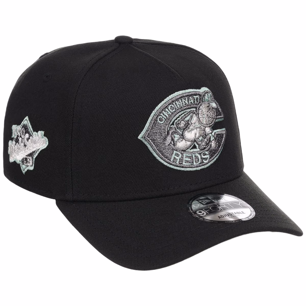 Cincinnati Reds MLB Alpine Snow New Era 9FORTY A-Frame front view