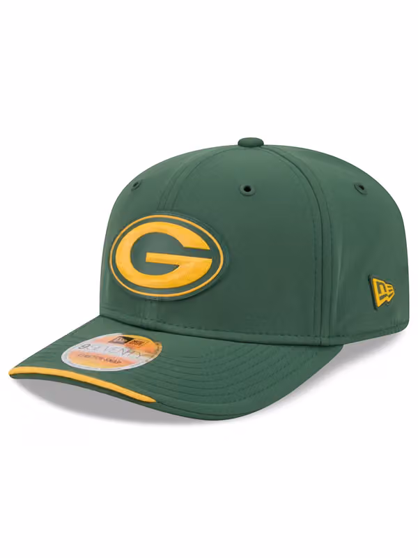 Green Bay Packers 2026 NFL Sideline 9SEVENTY Stretch-Snap Cap Green product photo