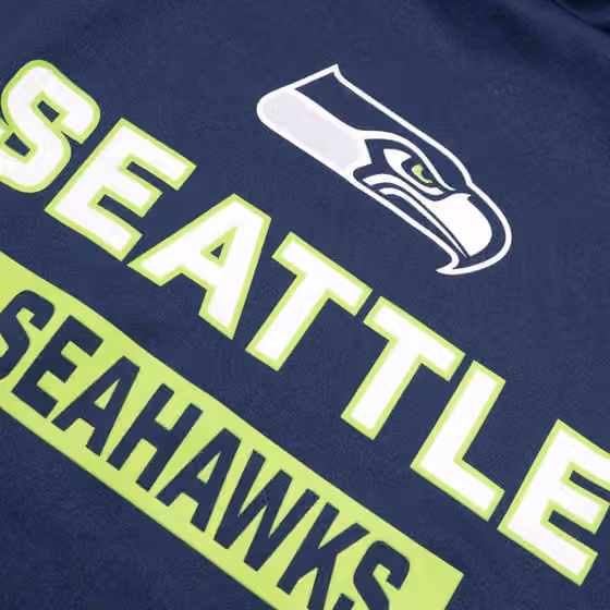Seattle Seahawks Toss Sweep Nike Therma-FIT NFL Hoodie Navy view 3