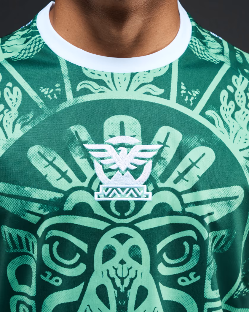 Jersevo Custom Personalized Mexico Heritage Jersey (2026WC Edition) - Pre-Order 4 (Mid September) crest detail