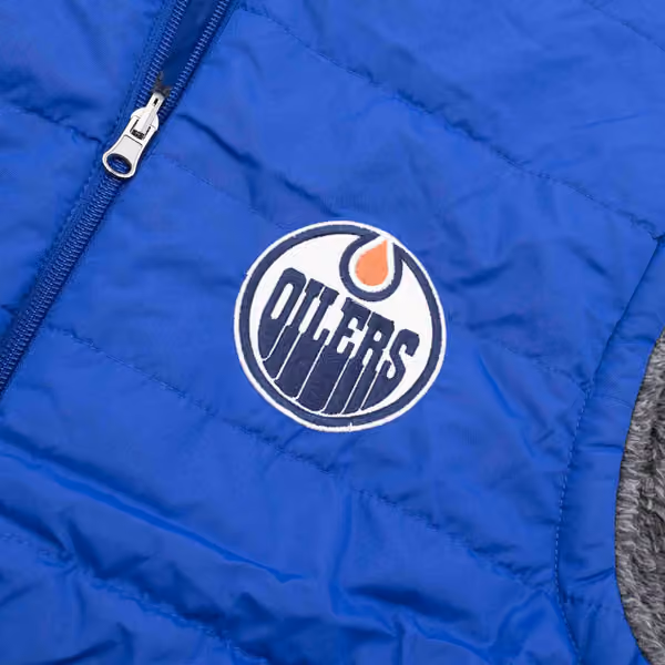 Edmonton Oilers G-III NHL Reversible Sherpa Winter Vest view 6