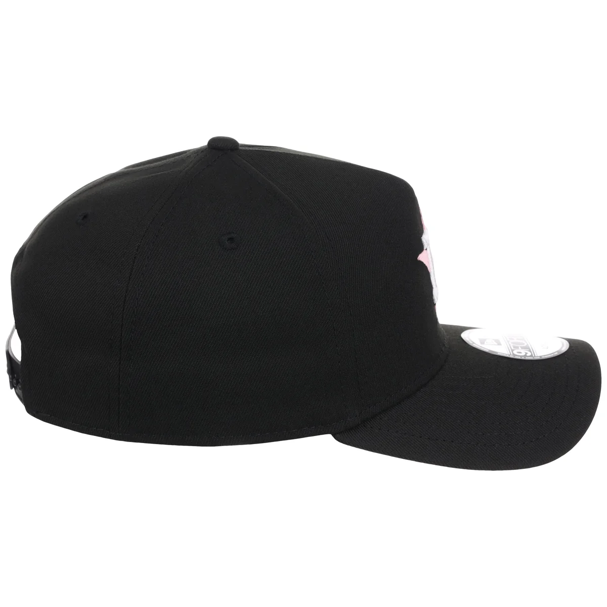 Houston Astros MLB Black x Pink FASHION CORE New Era 9FORTY A-Frame detail view