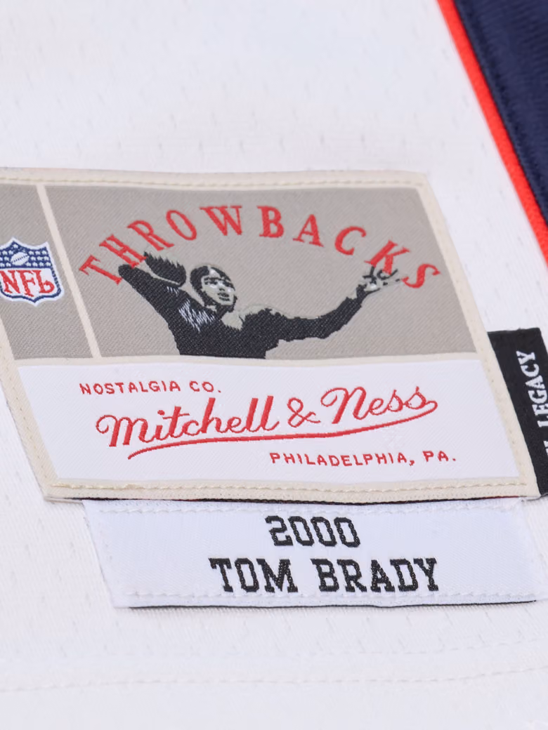 Tom Brady #12 New England Patriots 2000 Legacy Throwback NFL Jersey White view 3