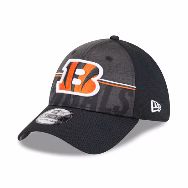 Cincinnati Bengals 2023 NFL Training Camp New Era 39THIRTY Flex Cap Black product photo