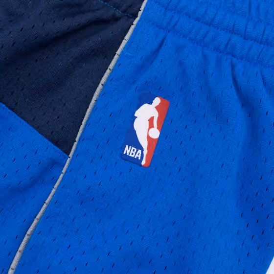 Dallas Mavericks 2010-11 Mitchell & Ness Swingman NBA Shorts Blue view 4