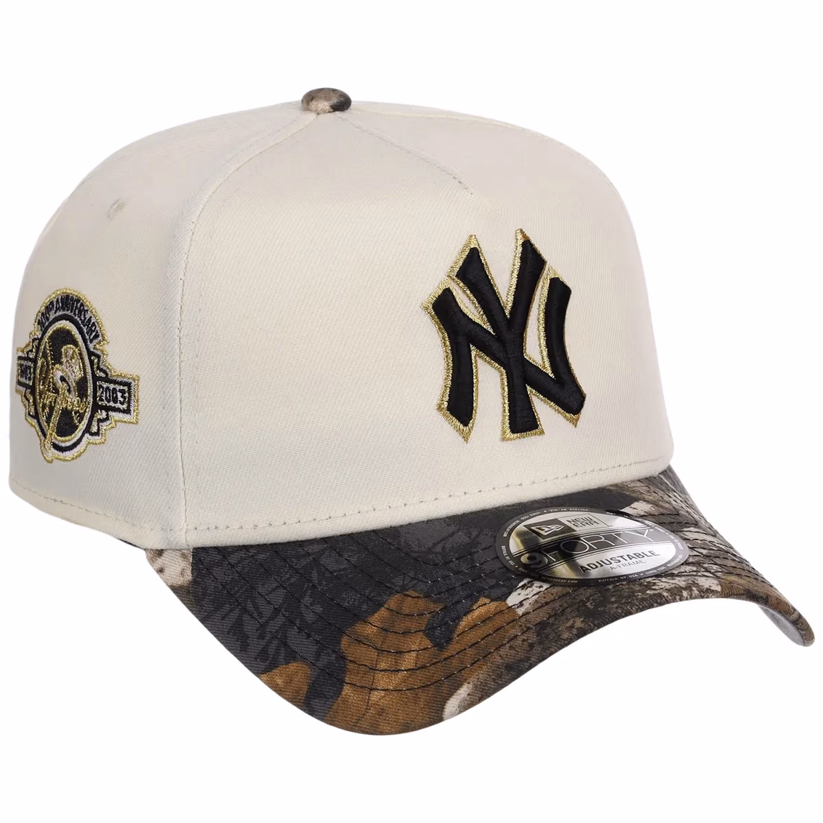 New York Yankees MLB Black Realtree Chrome New Era 9FORTY front view