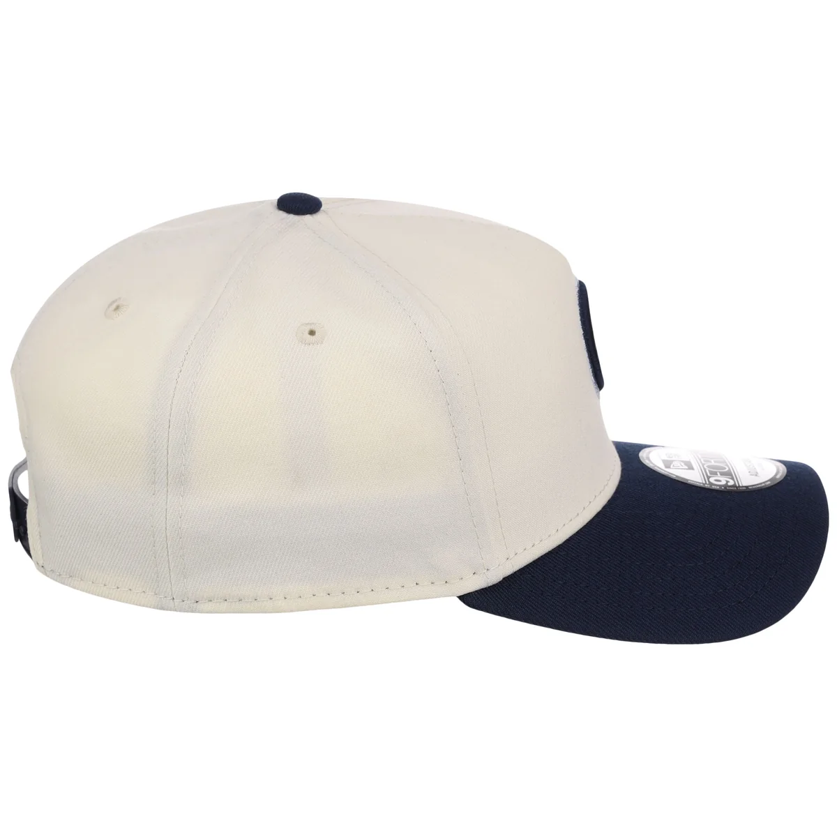Chicago Cubs MLB Chrome x Navy FASHION CORE New Era 9FORTY A-Frame detail view