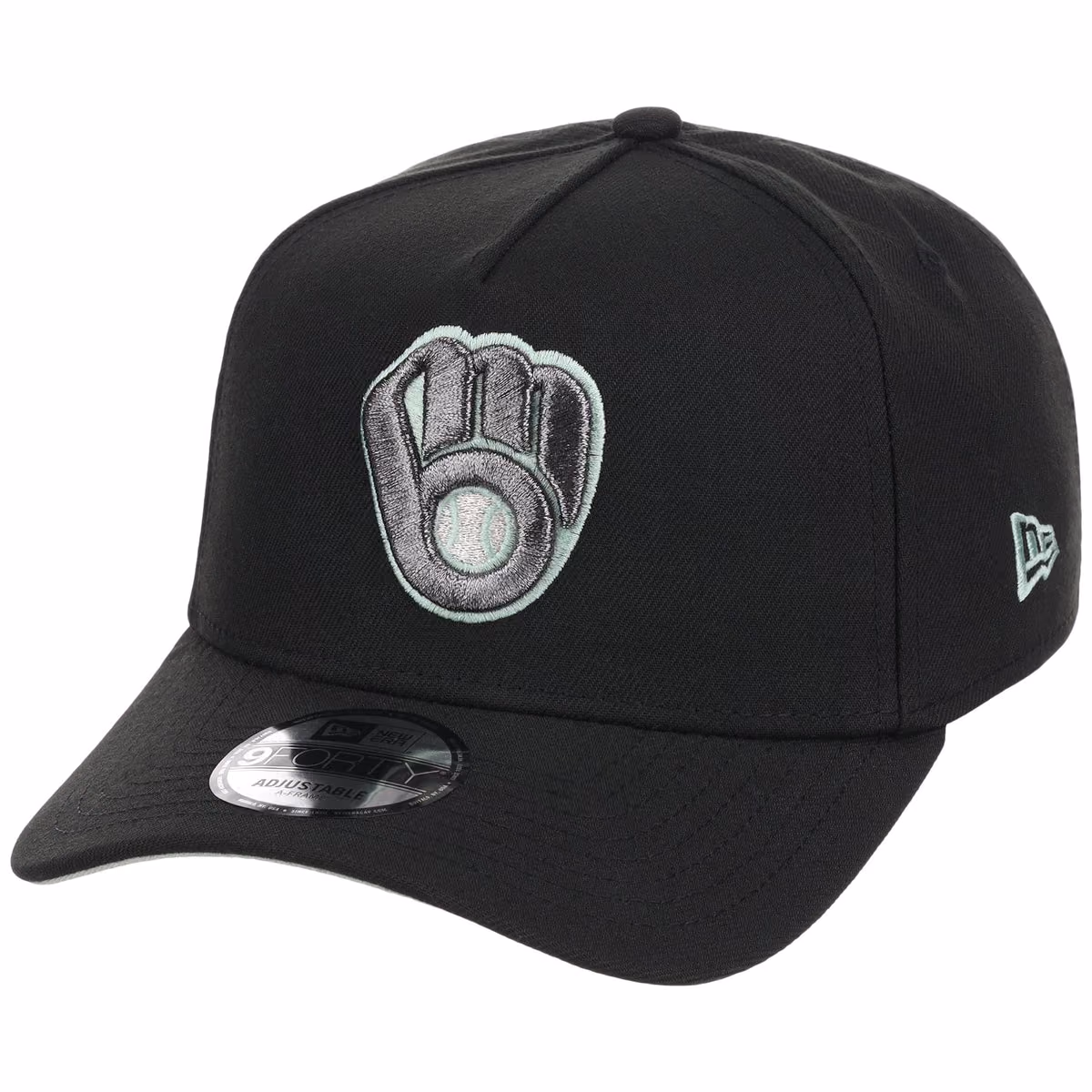 Milwaukee Brewers MLB Alpine Snow New Era 9FORTY A-Frame detail view
