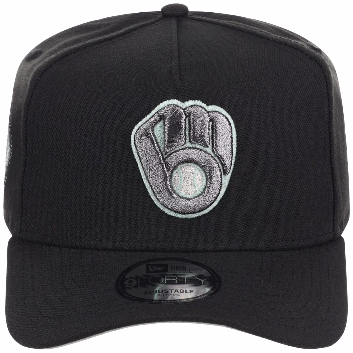 Milwaukee Brewers MLB Alpine Snow New Era 9FORTY A-Frame detail view