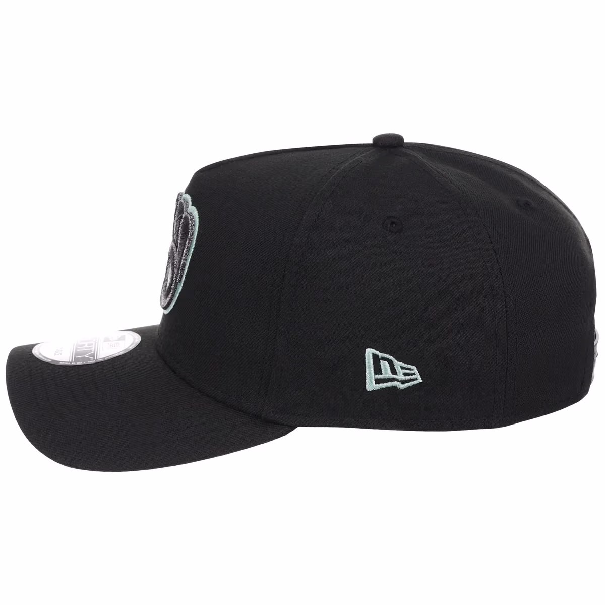 Milwaukee Brewers MLB Alpine Snow New Era 9FORTY A-Frame detail view