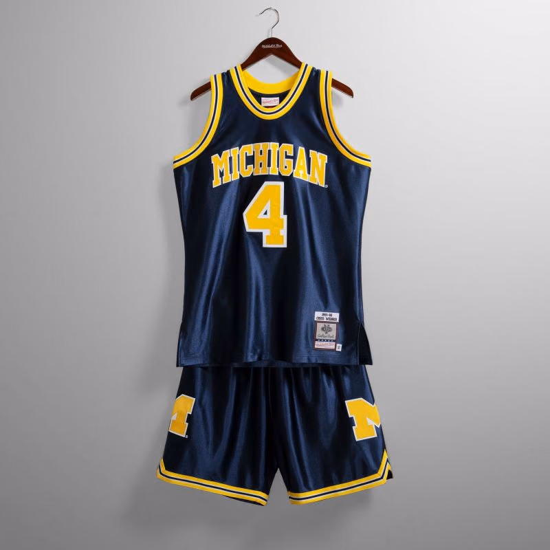 Chris Webber #4 Michigan Wolverines 1991-92 Authentic NCAA Jersey Navy view 6