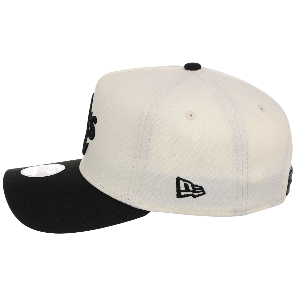 Oakland Athletics Women's New Era 9FORTY Chrome x Black A-Frame detail view