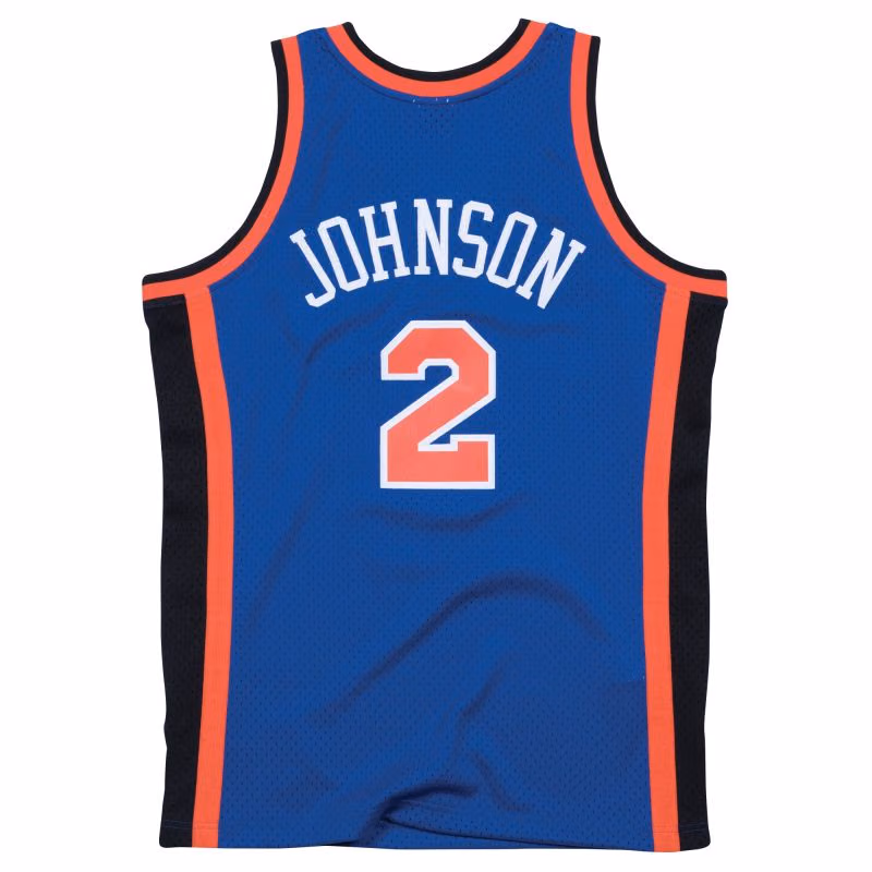 Larry Johnson #2 New York Knicks 1998-99 Mitchell & Ness Swingman NBA Jersey Blue view 2