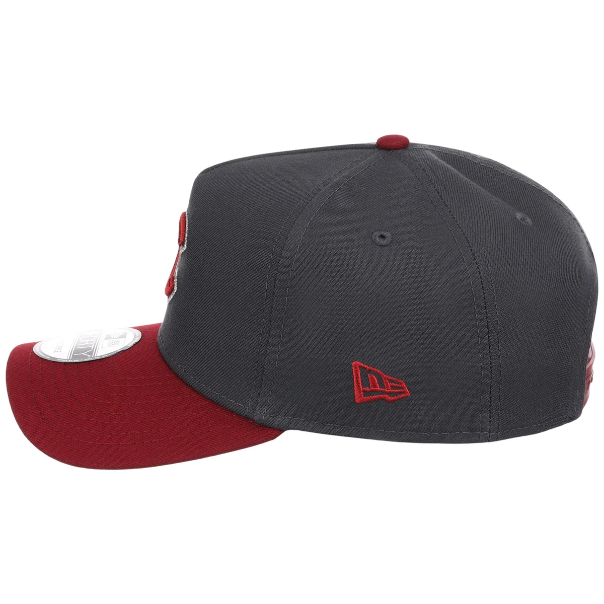 Chicago Cubs MLB Graphite x Cardinal FASHION CORE New Era 9FORTY A-Frame detail view