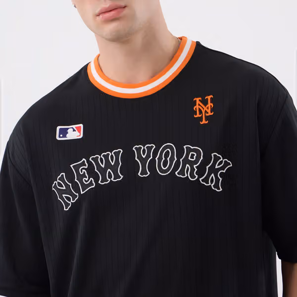 New York Mets Team Arch Oversized MLB T-Shirt Black view 3