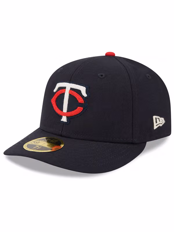 Minnesota Twins 2026 MLB Field of Dreams Game Low Profile 59FIFTY Fitted Cap Navy product photo