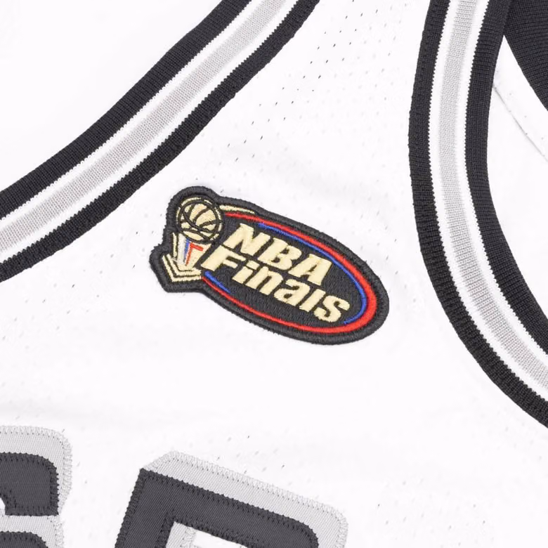 Tim Duncan #21 San Antonio Spurs 1998-99 Mitchell & Ness Authentic NBA Jersey White view 4