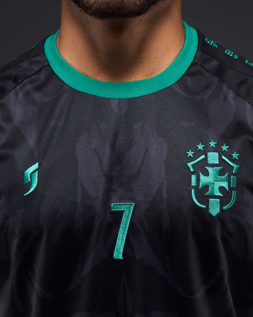 Jersevo Custom Personalized Vini Heritage Jersey (2026WC Edition) crest detail