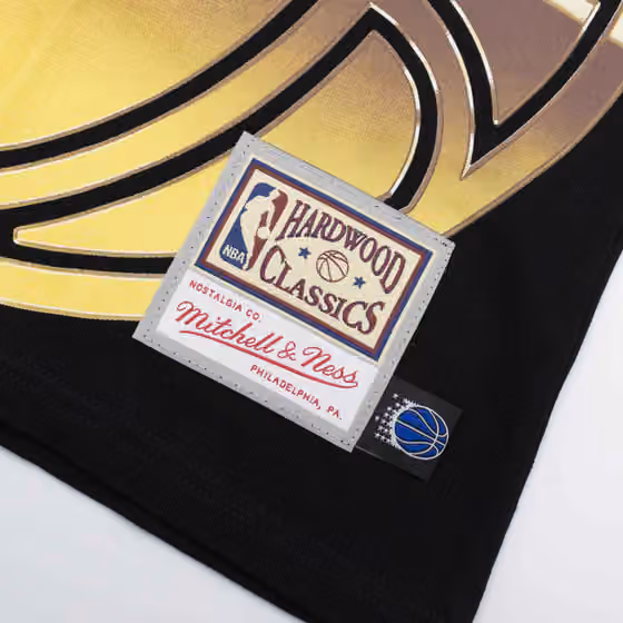 Orlando Magic Big Face 4.0 Heavyweight Mitchell & Ness NBA T-Shirt Black view 3