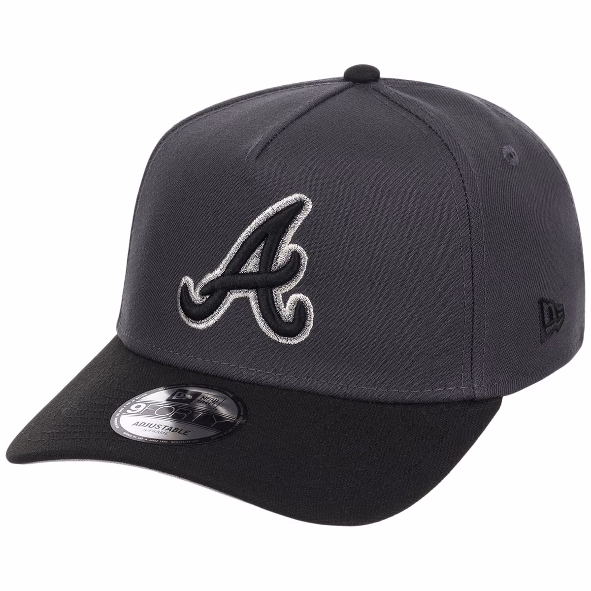 Atlanta Braves MLB Graphite x Black FASHION CORE New Era 9FORTY A-Frame detail view