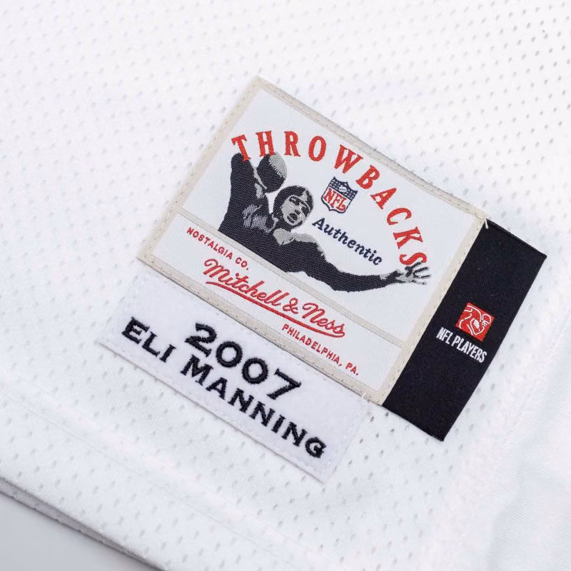 Eli Manning #10 New York Giants 2007 Mitchell & Ness Authentic NFL Jersey White view 3