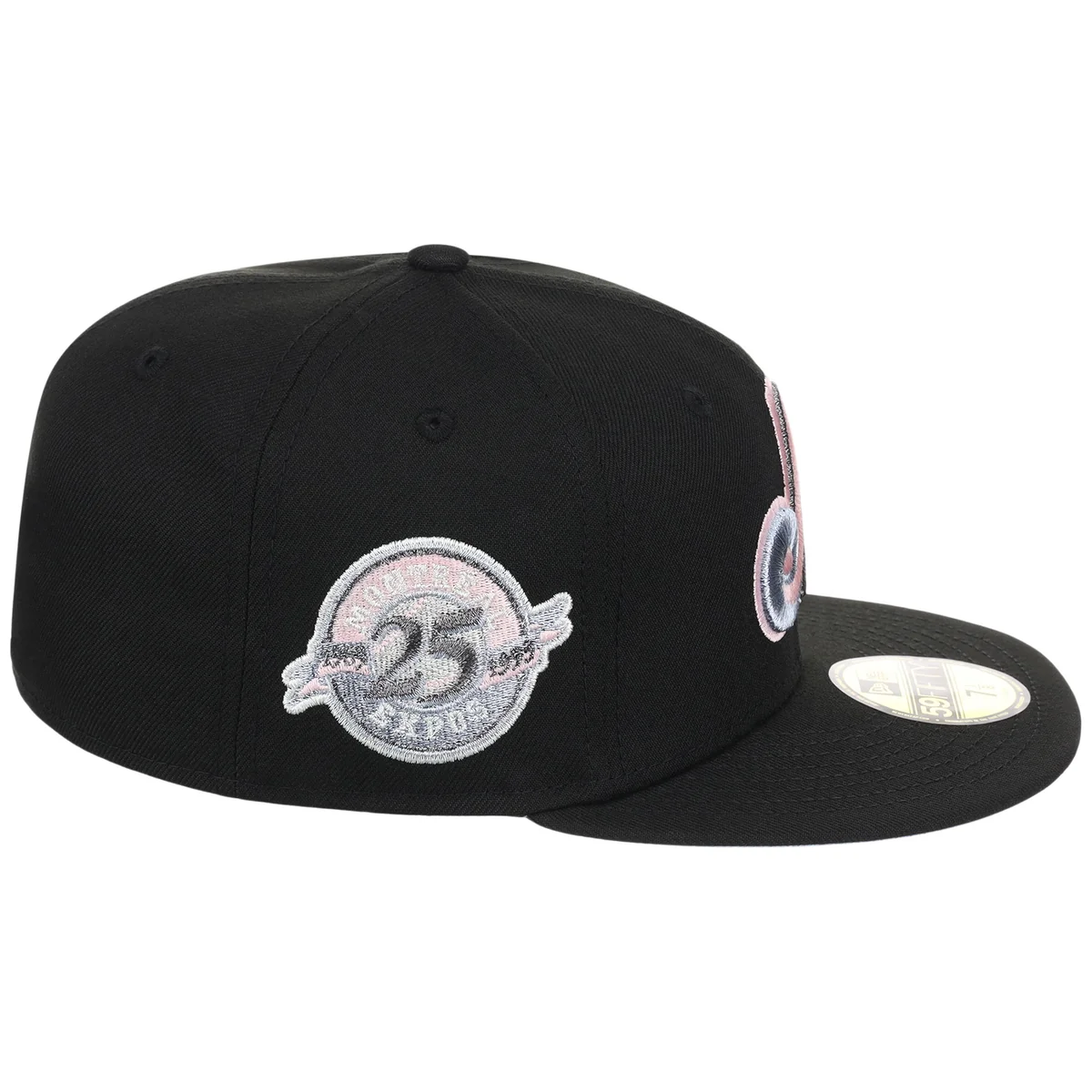 Montreal Expos MLB Pewter Skies New Era 59FIFTY detail view