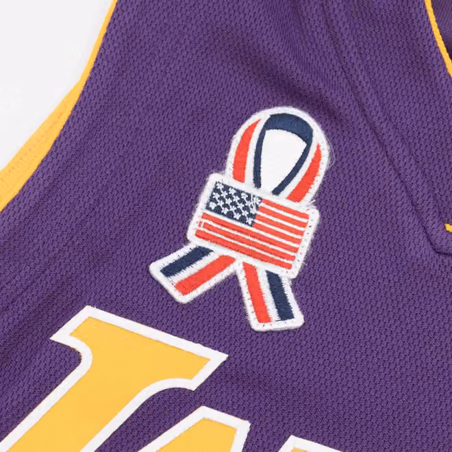 Shaquille O'Neal #34 Los Angeles Lakers 2001-02 Mitchell & Ness Authentic NBA Jersey Purple view 5
