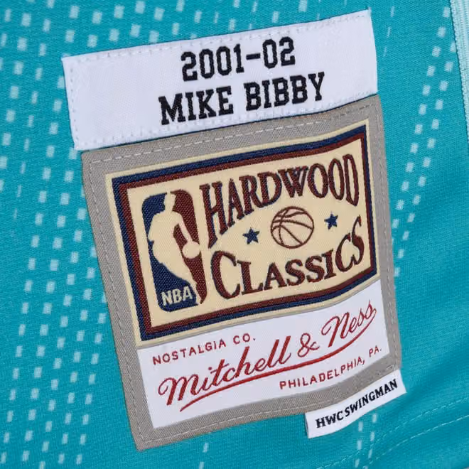 Mike Bibby #10 Vancouver Grizzlies Monochrome Mitchell & Ness Swingman NBA Jersey Teal view 3